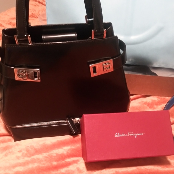 Treasure Chest - Picture 2 of 4